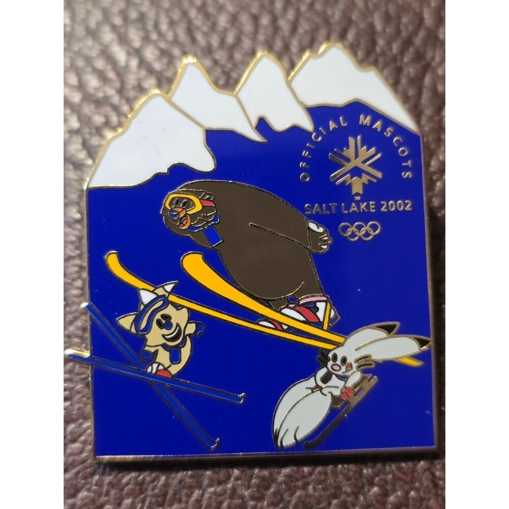 Salt Lake City 2002 Winter Olympics Mascots Ski Jump‎ Pin in Box 3629/5000
